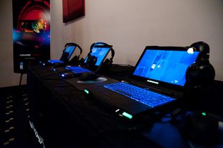 Illustration for article titled PAX East Kotaku Party: Scenes From The Rattlesnake Bar